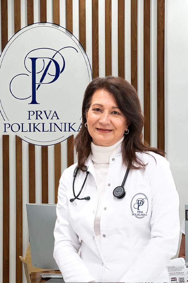 Dr Bojana Stefanović