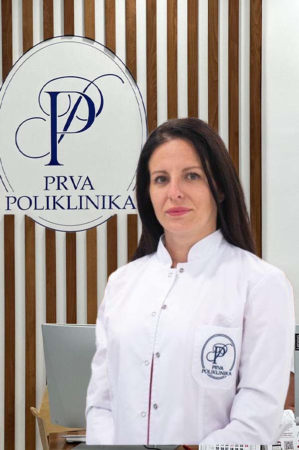 Dr Ana Karalejić